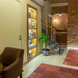 Otel Fide, İstanbul